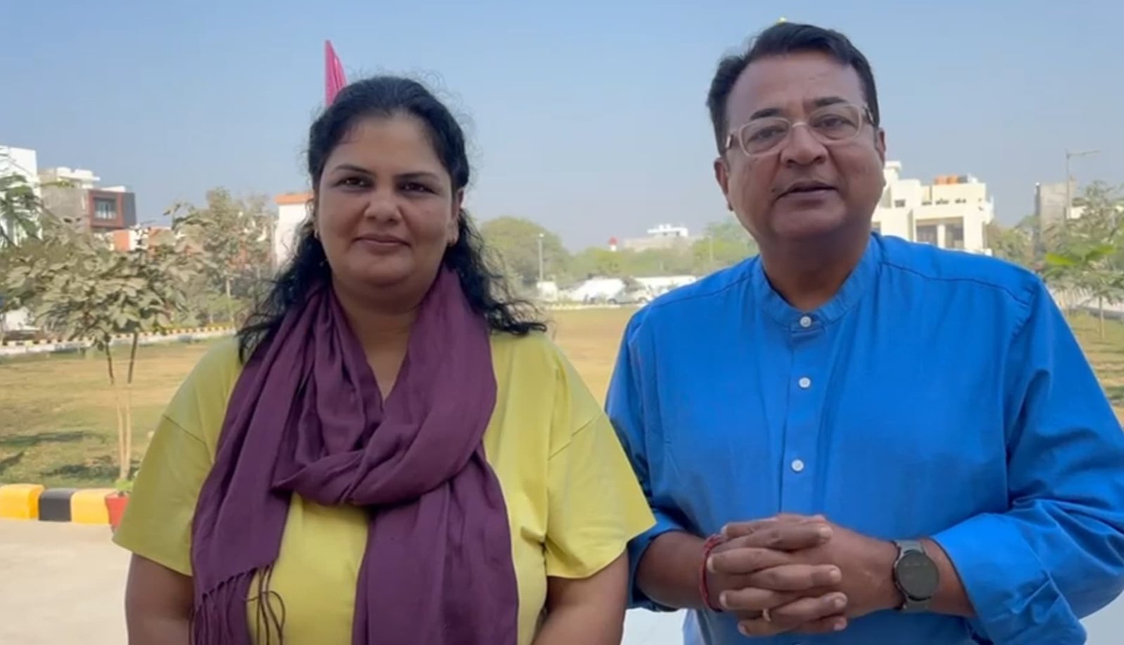 महाकुम्भ की त्रिवेणी में ऑस्ट्रेलियाई दंपति ने लगाई डुबकी, बोले- दुनिया के सबसे बड़े आयोजन के लिए योगी जी को शुभकामनाएं